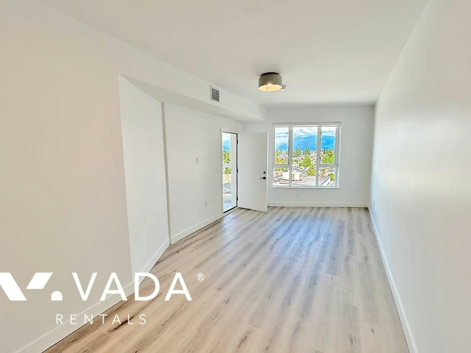6517-3068 Kingsway, Vancouver, BC, V5R 0L6 - 6