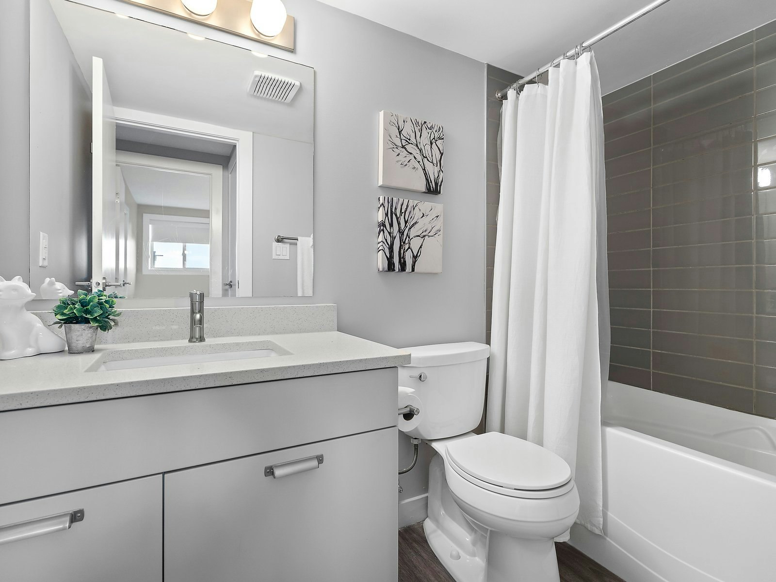 2 Bedroom 1 Bath-840 Idylwyld Drive, Saskatoon, SK, S7L 6W7 - 10