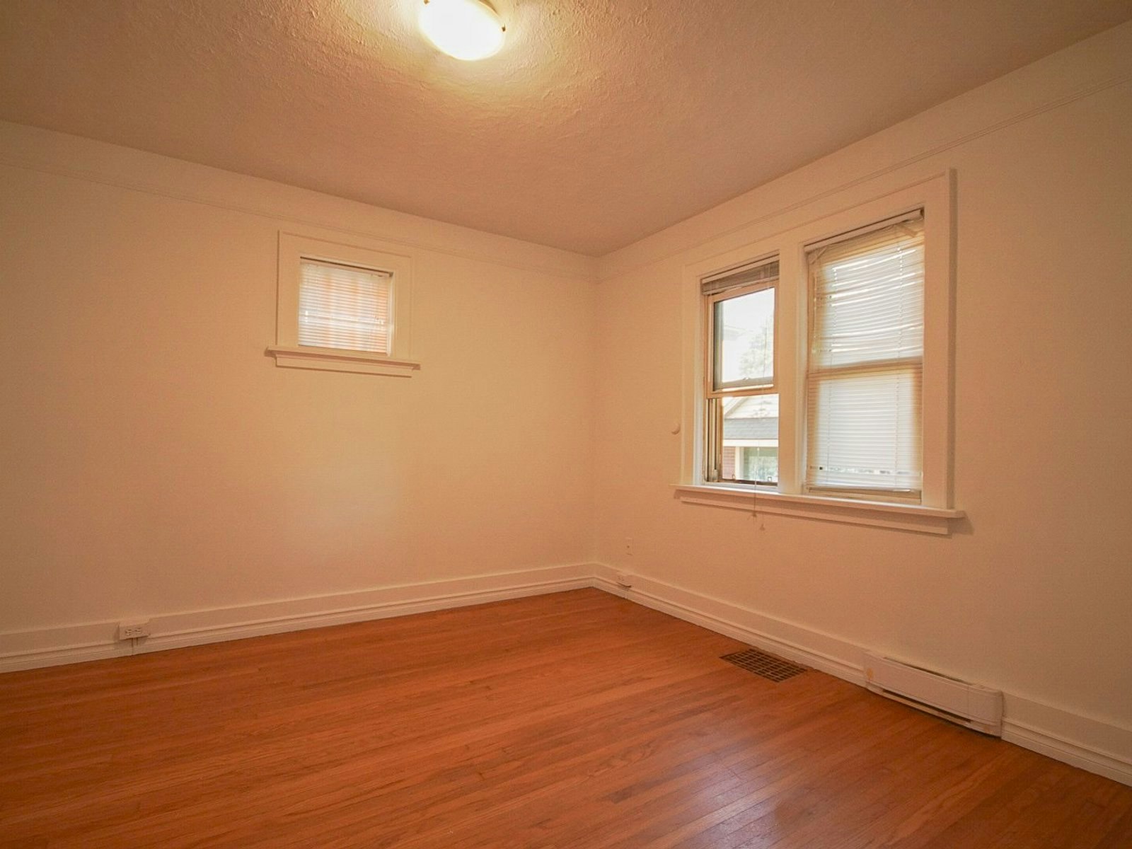 B-66 Church Street, Kitchener, ON, N2G 2S2 - 4