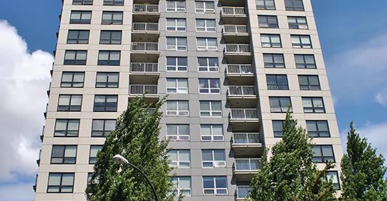 303-3663 Crowley Drive, Vancouver, BC, V5R 6H4 - 6