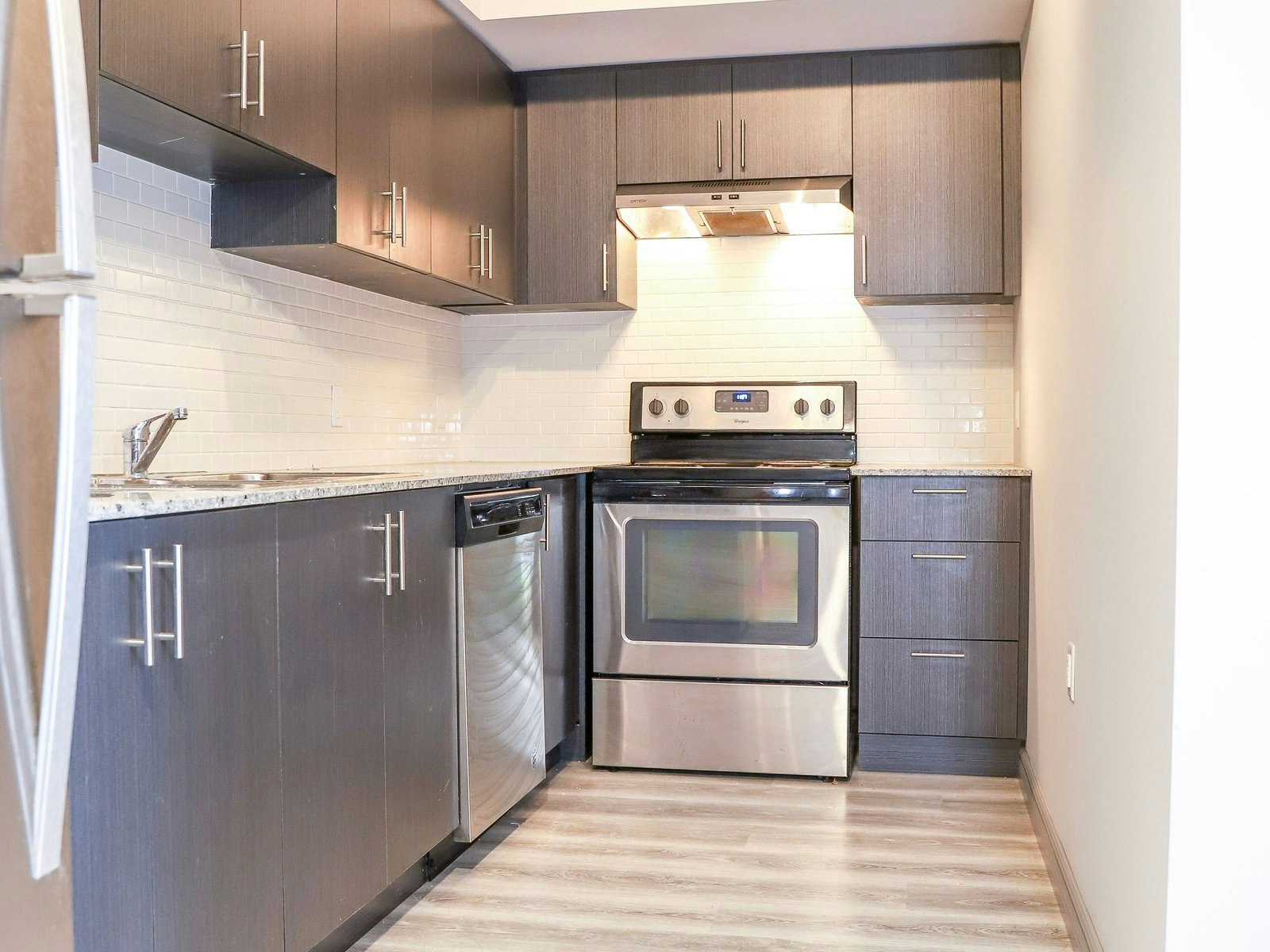 2-bed/1-bath-275 Larch Street, Waterloo, ON, N2L 0J5 - 6