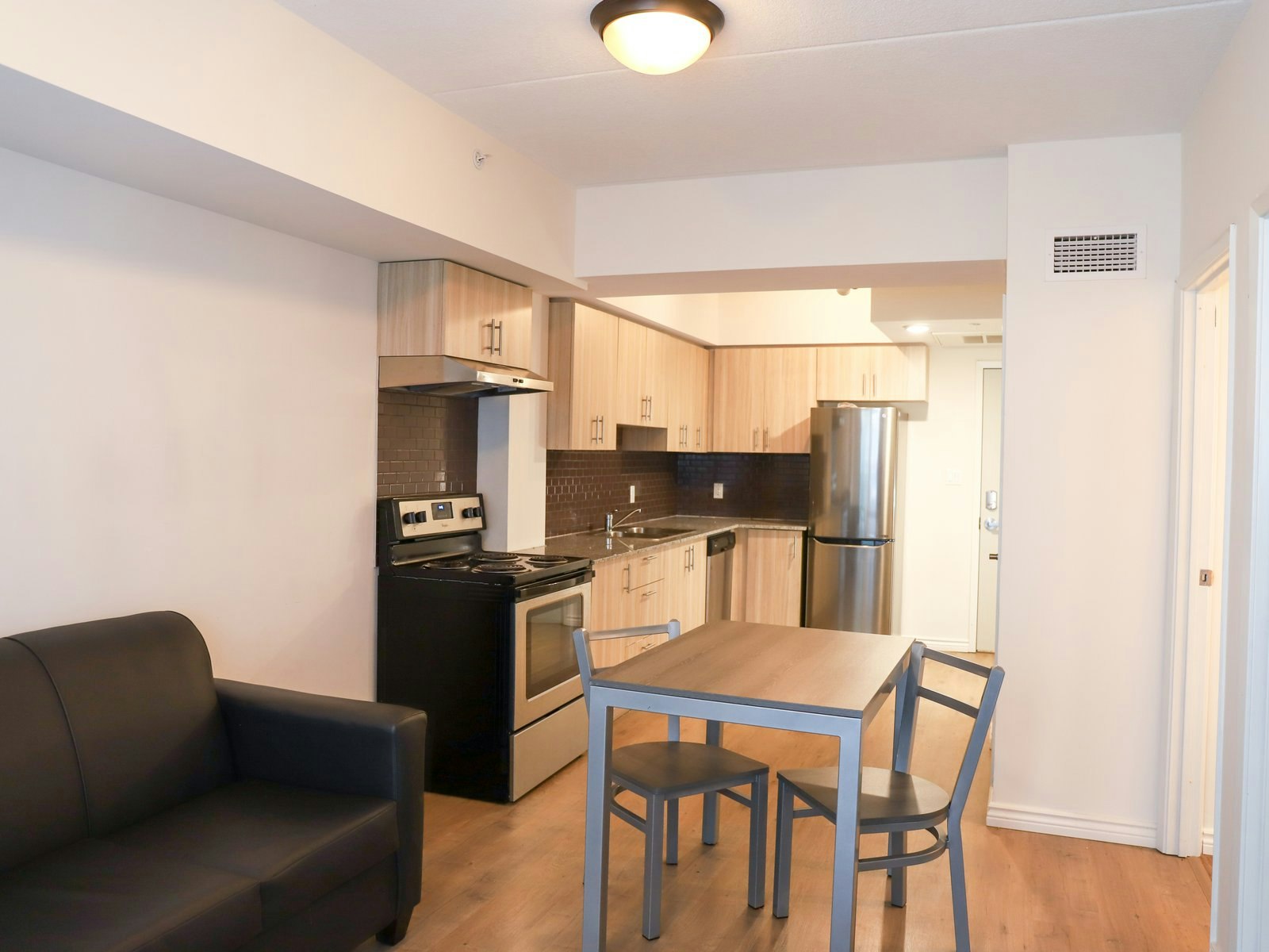 2-bed/1-bath-275 Larch Street, Waterloo, ON, N2L 0J5 - 29