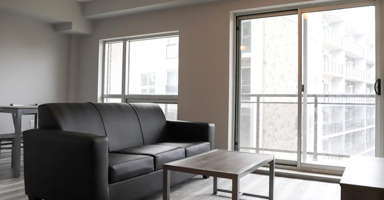 2-bed/1-bath-275 Larch Street, Waterloo, ON, N2L 0J5 - 29
