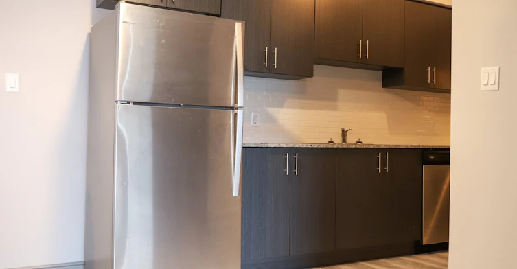 2-bed/1-bath-275 Larch Street, Waterloo, ON, N2L 0J5 - 6