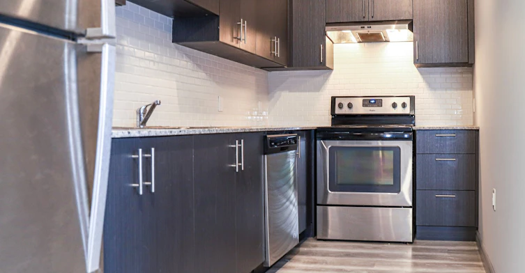 2-bed/1-bath-275 Larch Street, Waterloo, ON, N2L 0J5 - 12