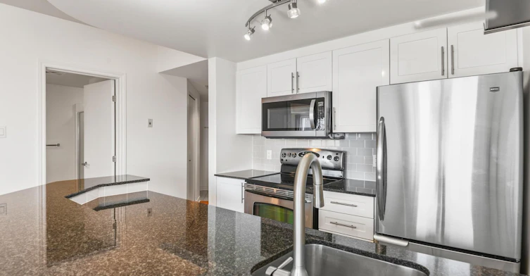 1708-200 Rideau Street, Ottawa, ON, K1N 5Y1 - 13