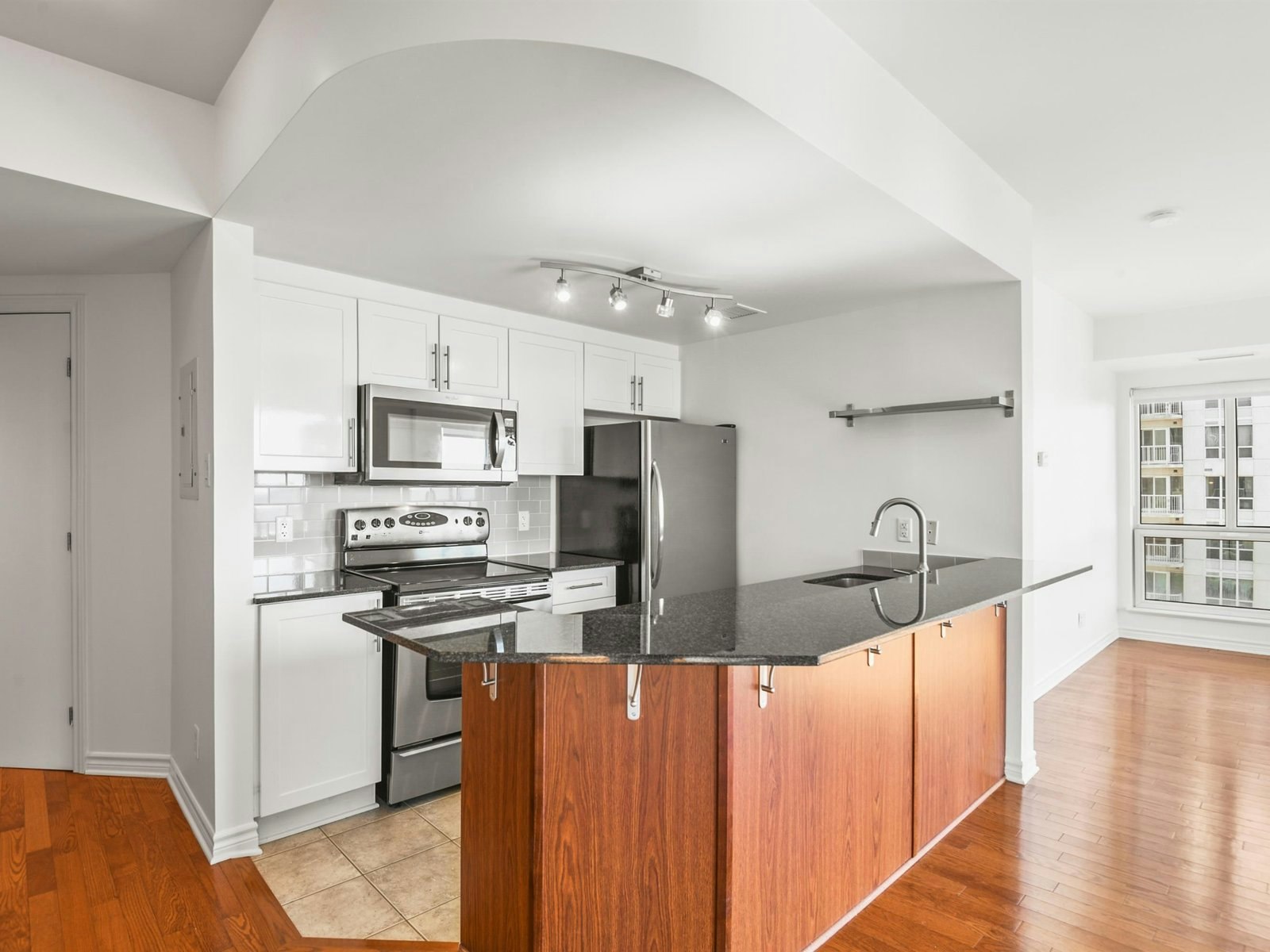 1708-200 Rideau Street, Ottawa, ON, K1N 5Y1 - 12