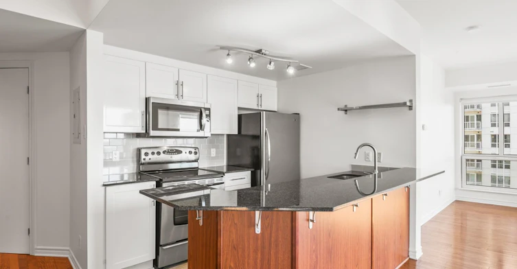 1708-200 Rideau Street, Ottawa, ON, K1N 5Y1 - 12