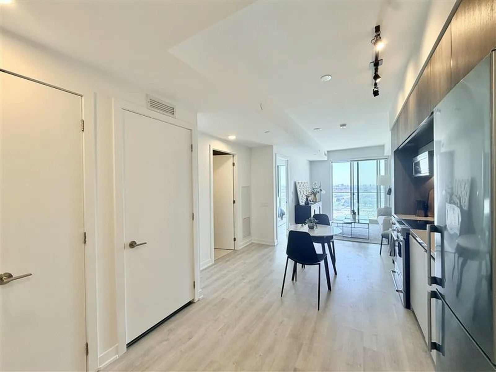 1 bedroom-185 Millway Avenue, Vaughan, ON, L4K 0L2 - 11