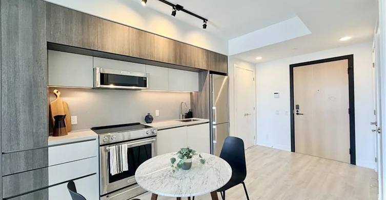 1 bedroom-185 Millway Avenue, Vaughan, ON, L4K 0L2 - 2
