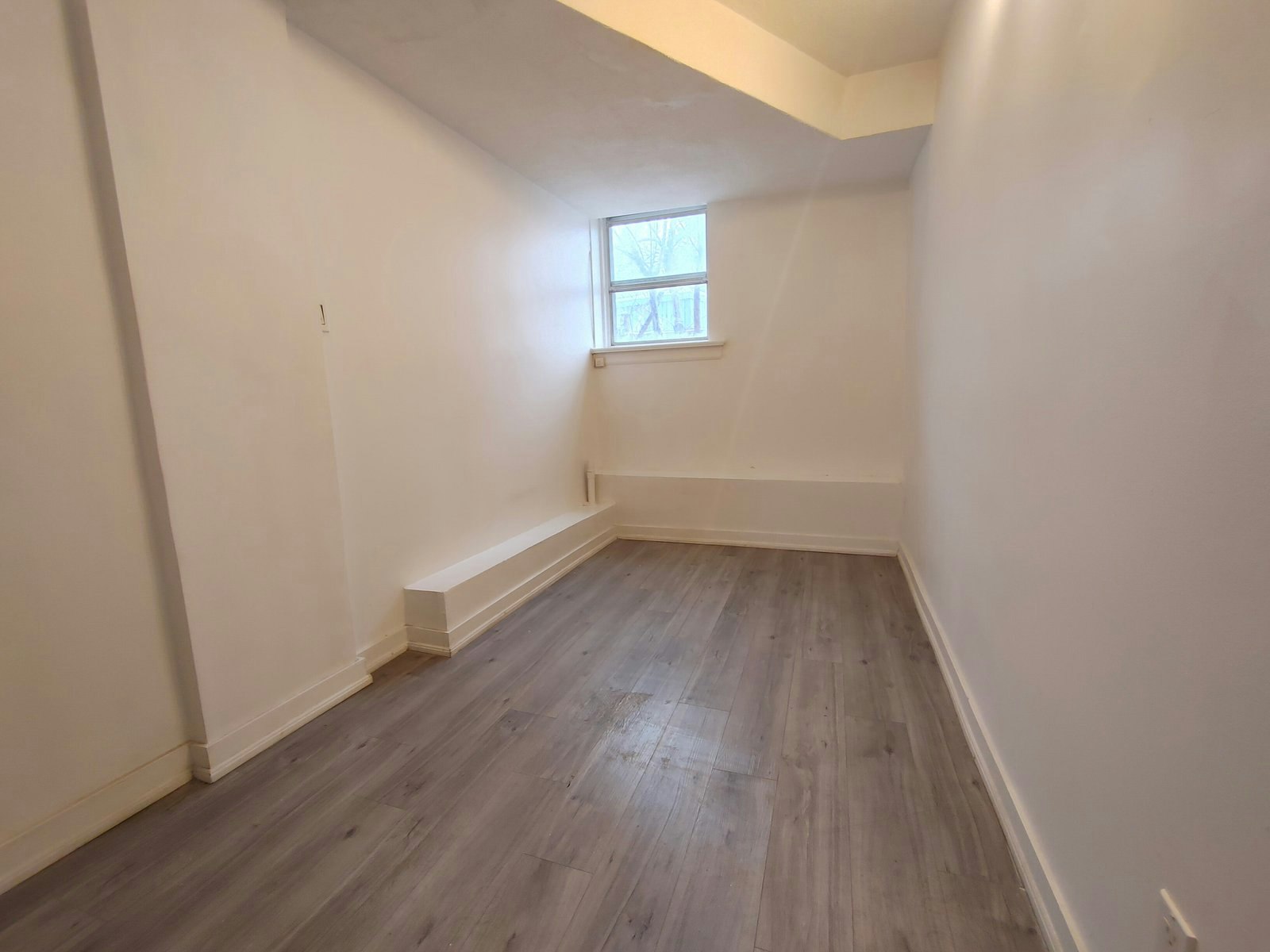 8-136 Weber Street East, Kitchener, ON, N2H 1C9 - 27