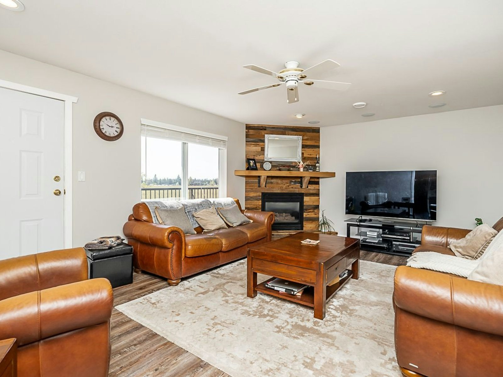 House 2 + Workshop-13795 Hale Road, Pitt Meadows, BC, V3Y 1Z1 - 14
