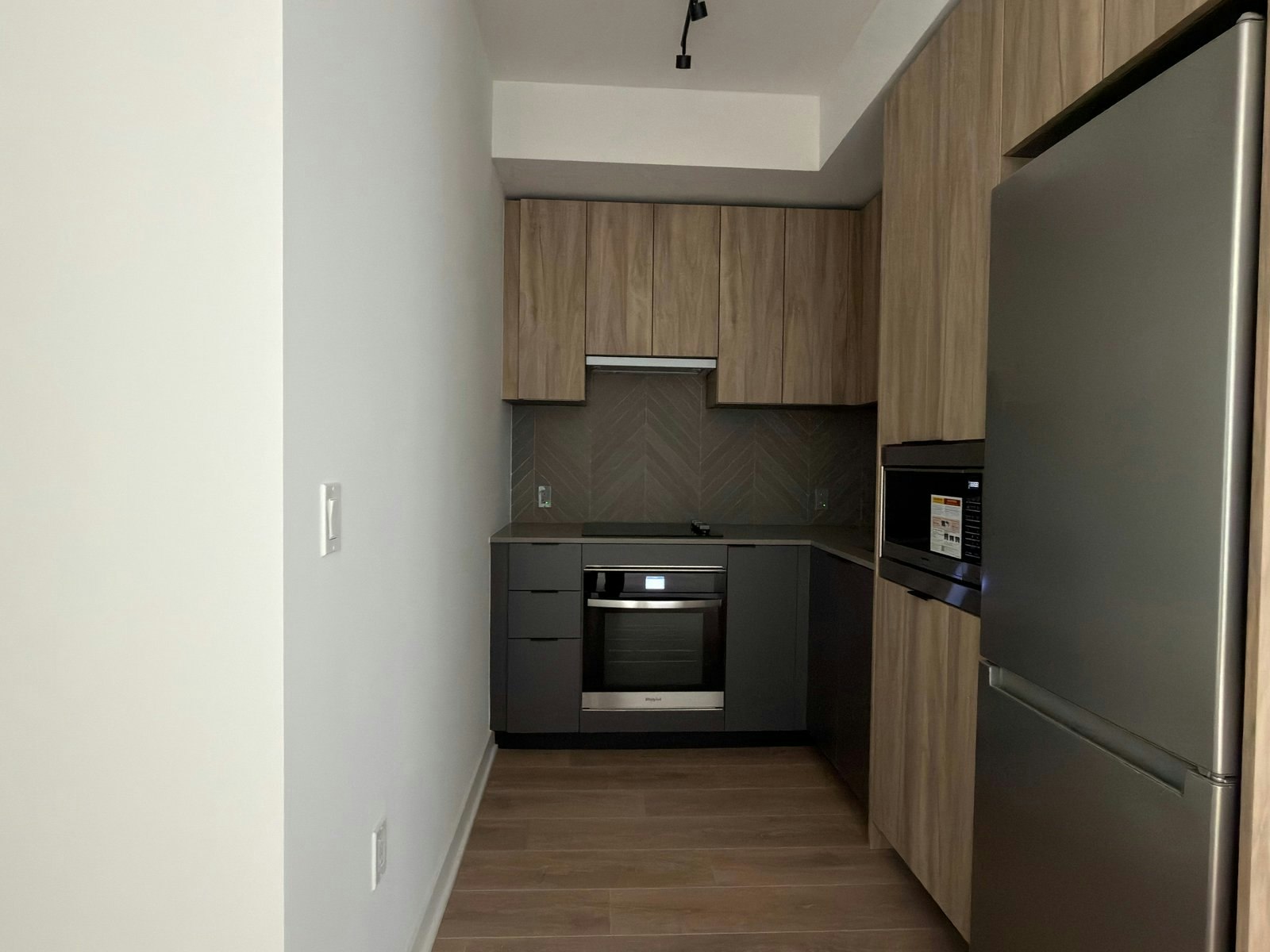 309-1037 The Queensway, Toronto, ON, M8Z 0H5 - 9