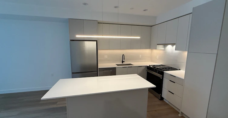 601-7728 119a Street, Delta, BC, V4C 6N6 - 4