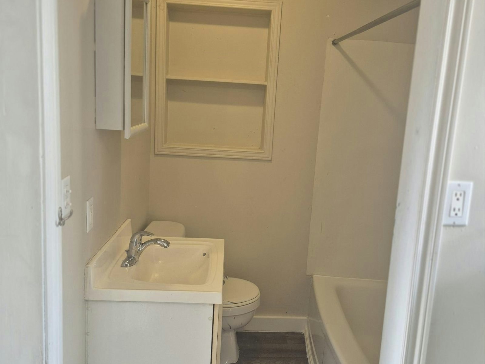 2 Bed-227 Turner Avenue, Sault Ste. Marie, ON, P6C 4S8 - 8