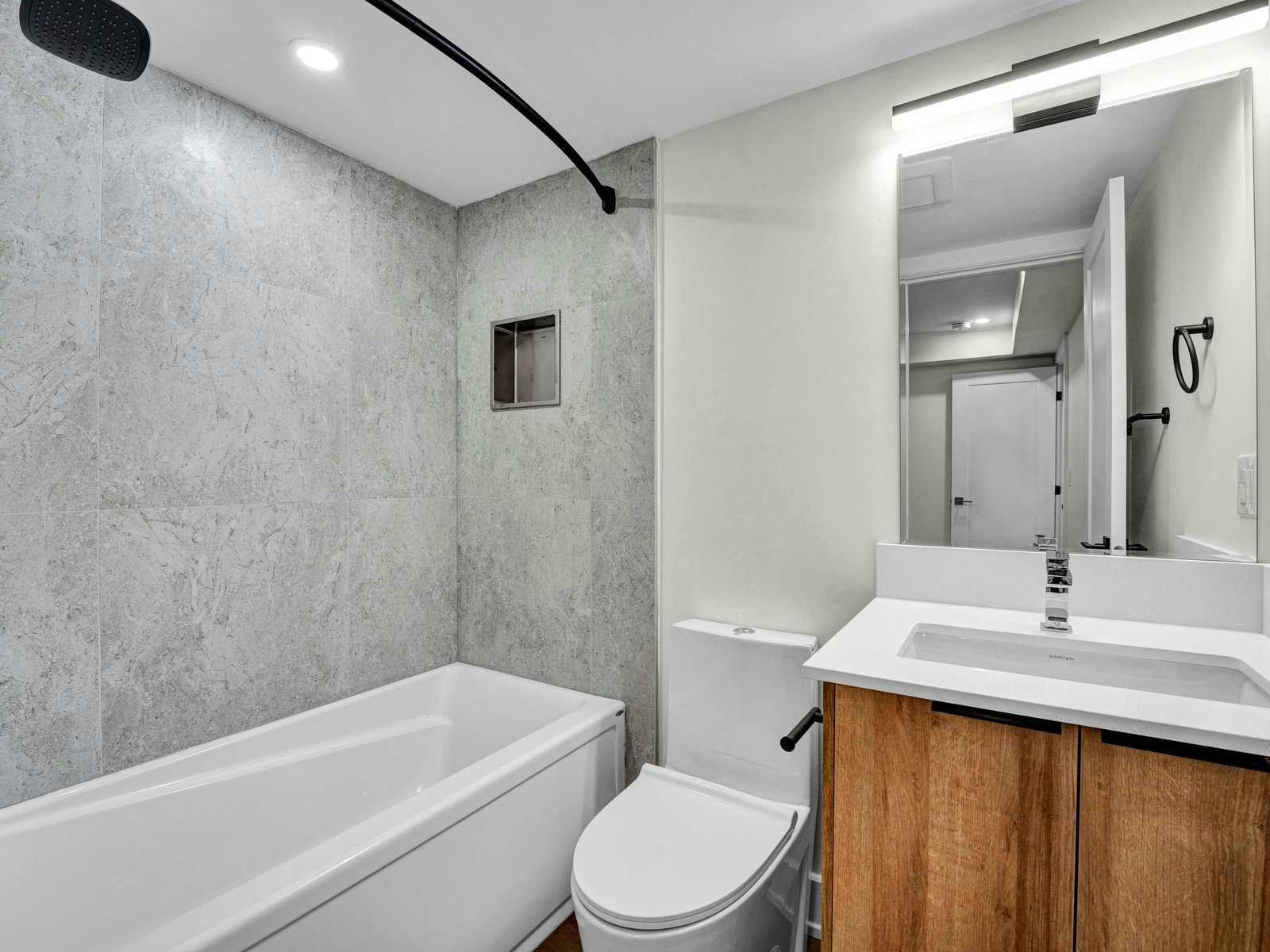 B-374 Berkley Avenue, Ottawa, ON, K2A 2G7 - 10
