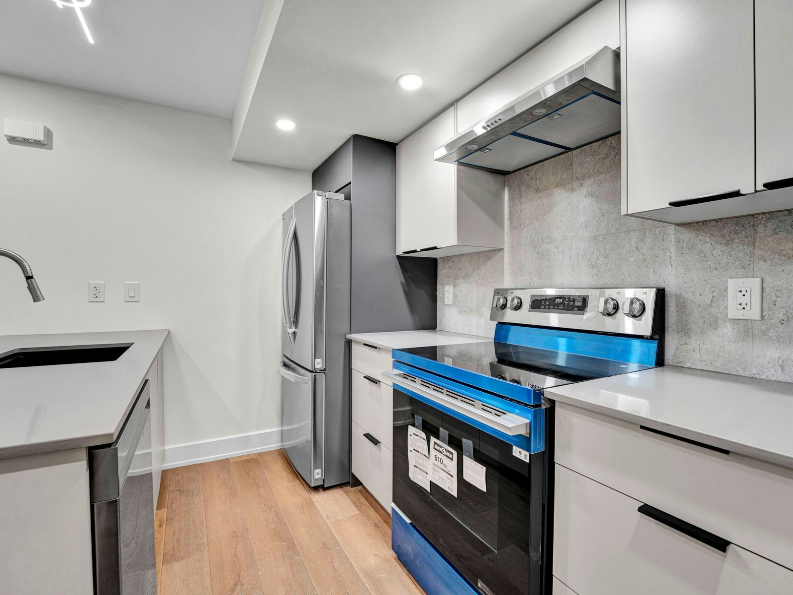 B-374 Berkley Avenue, Ottawa, ON, K2A 2G7 - 5