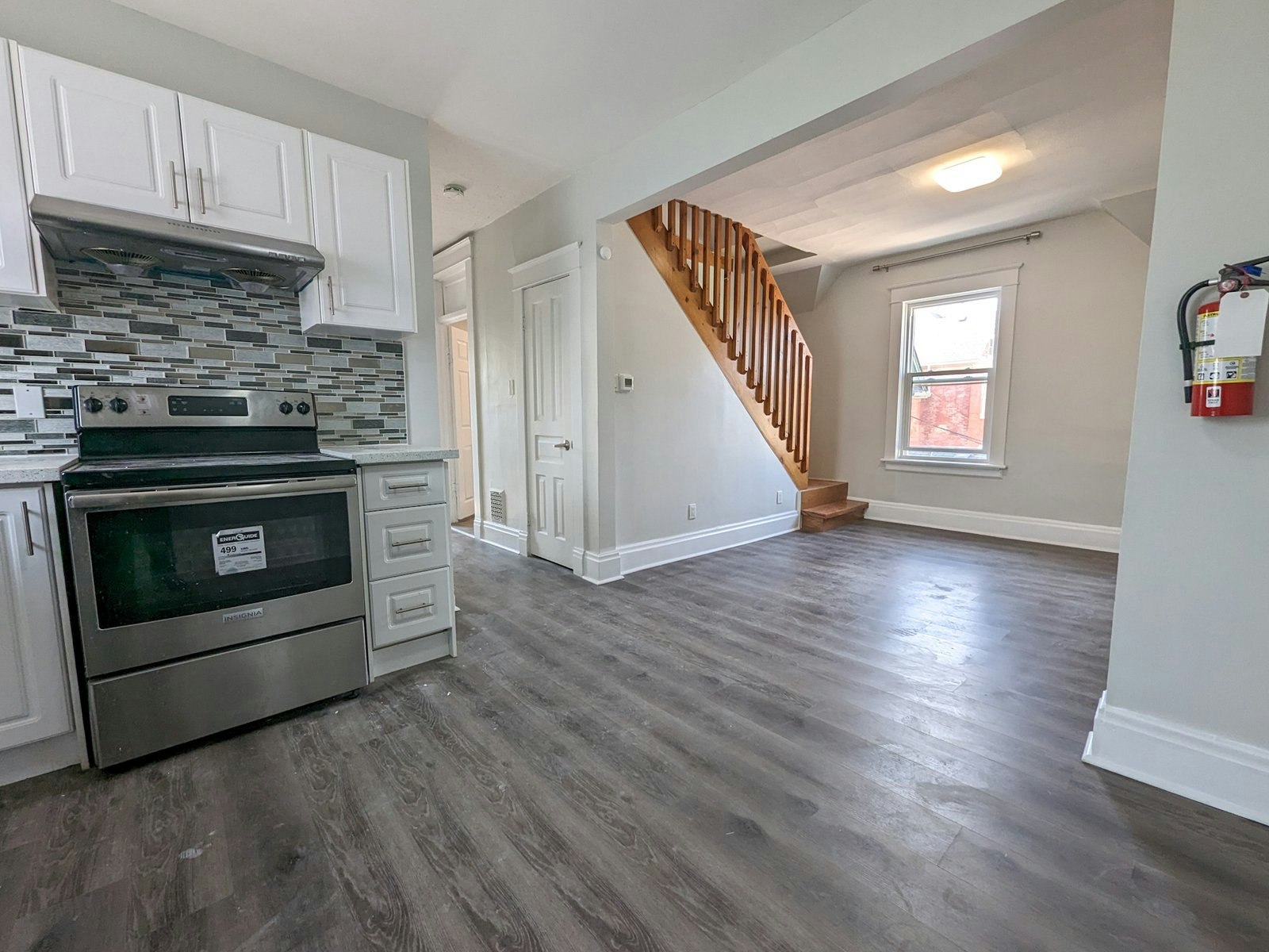 B-84 Ahrens Street W, Kitchener, ON, N2H 4C1 - 9