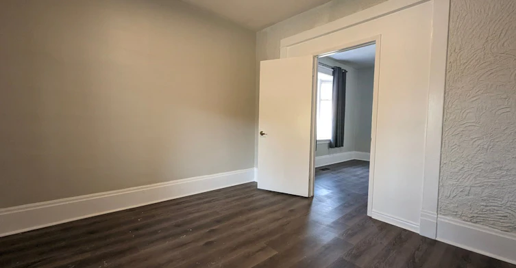 B-84 Ahrens Street W, Kitchener, ON, N2H 4C1 - 8