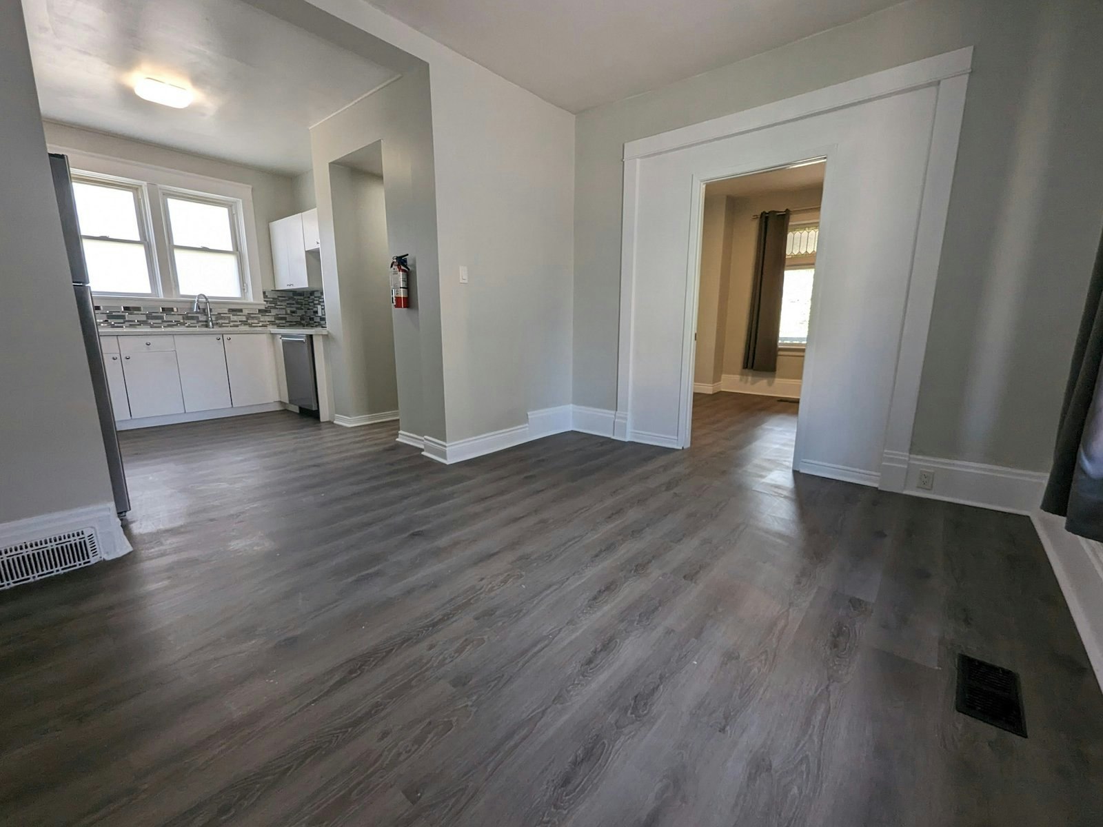 B-84 Ahrens Street W, Kitchener, ON, N2H 4C1 - 10