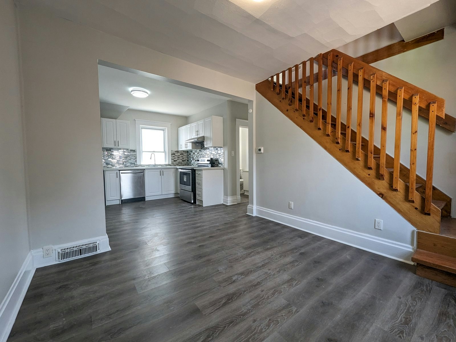 B-84 Ahrens Street W, Kitchener, ON, N2H 4C1 - 21