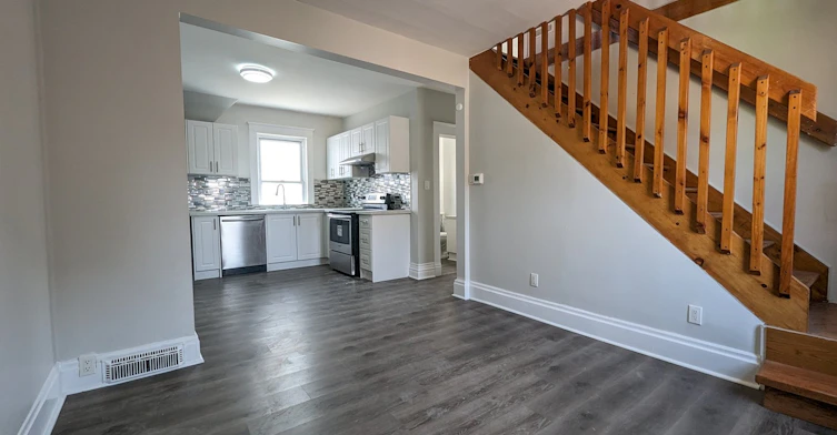 B-84 Ahrens Street W, Kitchener, ON, N2H 4C1 - 21