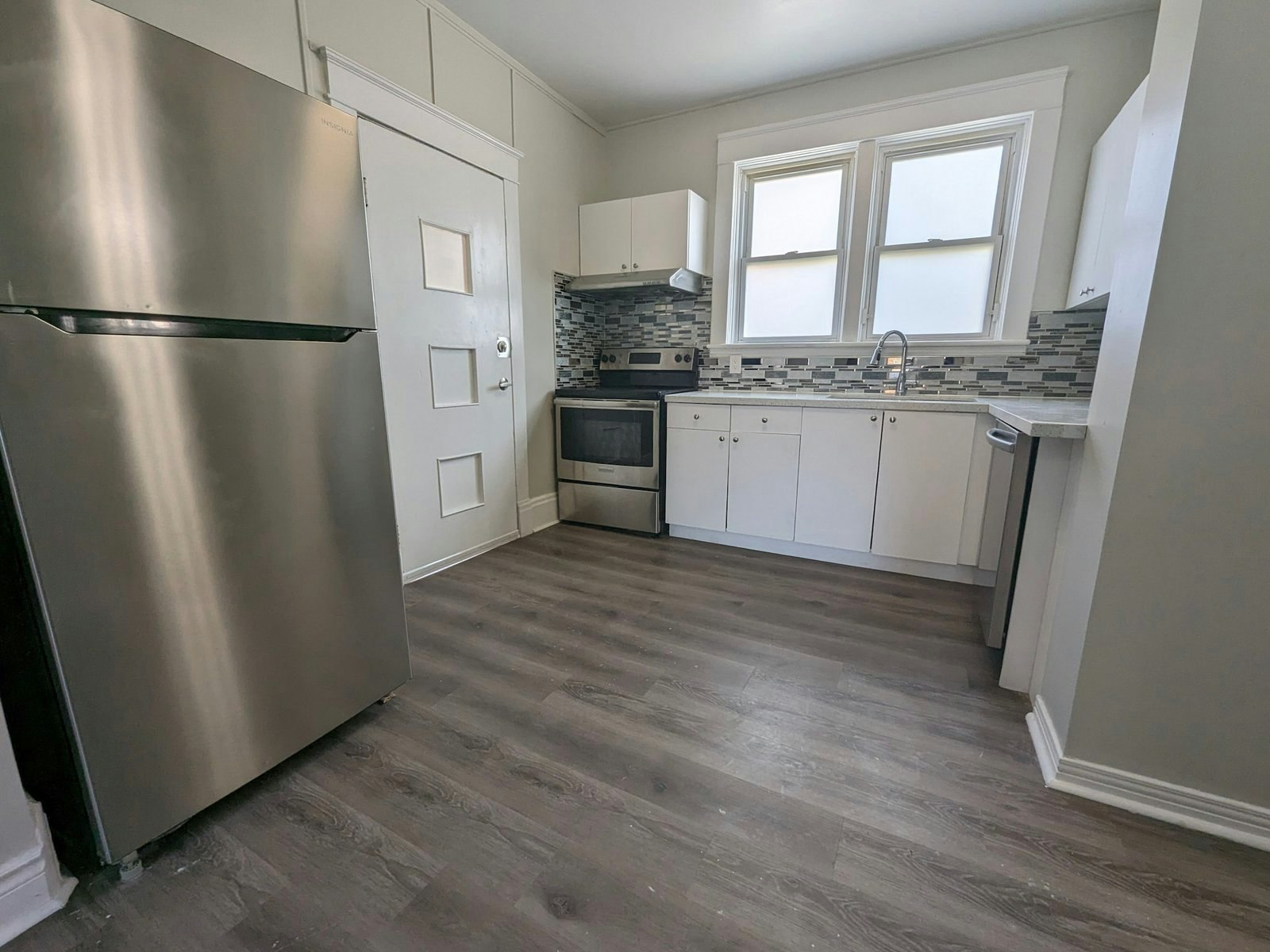 B-84 Ahrens Street W, Kitchener, ON, N2H 4C1