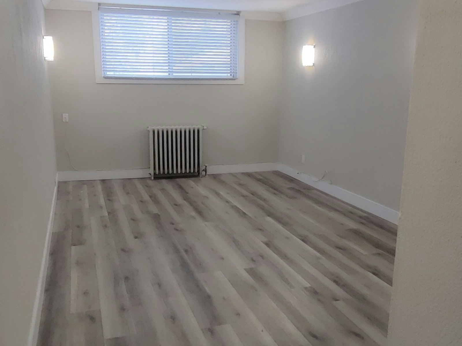 3-201 Oak Street, Greater Sudbury, ON, P3C 1M8 - 2
