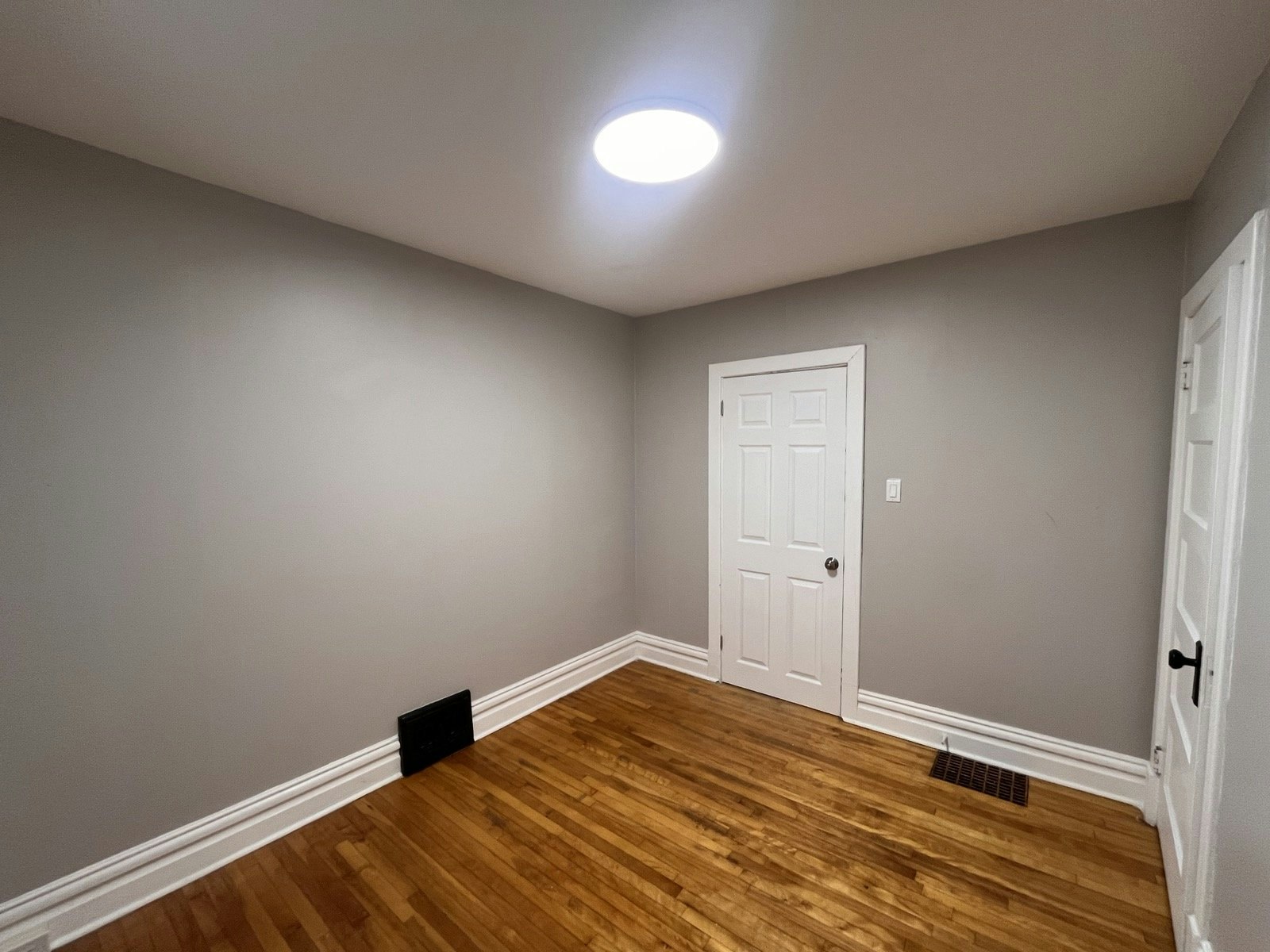 3 Bed-415 Eva Avenue, Greater Sudbury, ON, P3C 4N5 - 12