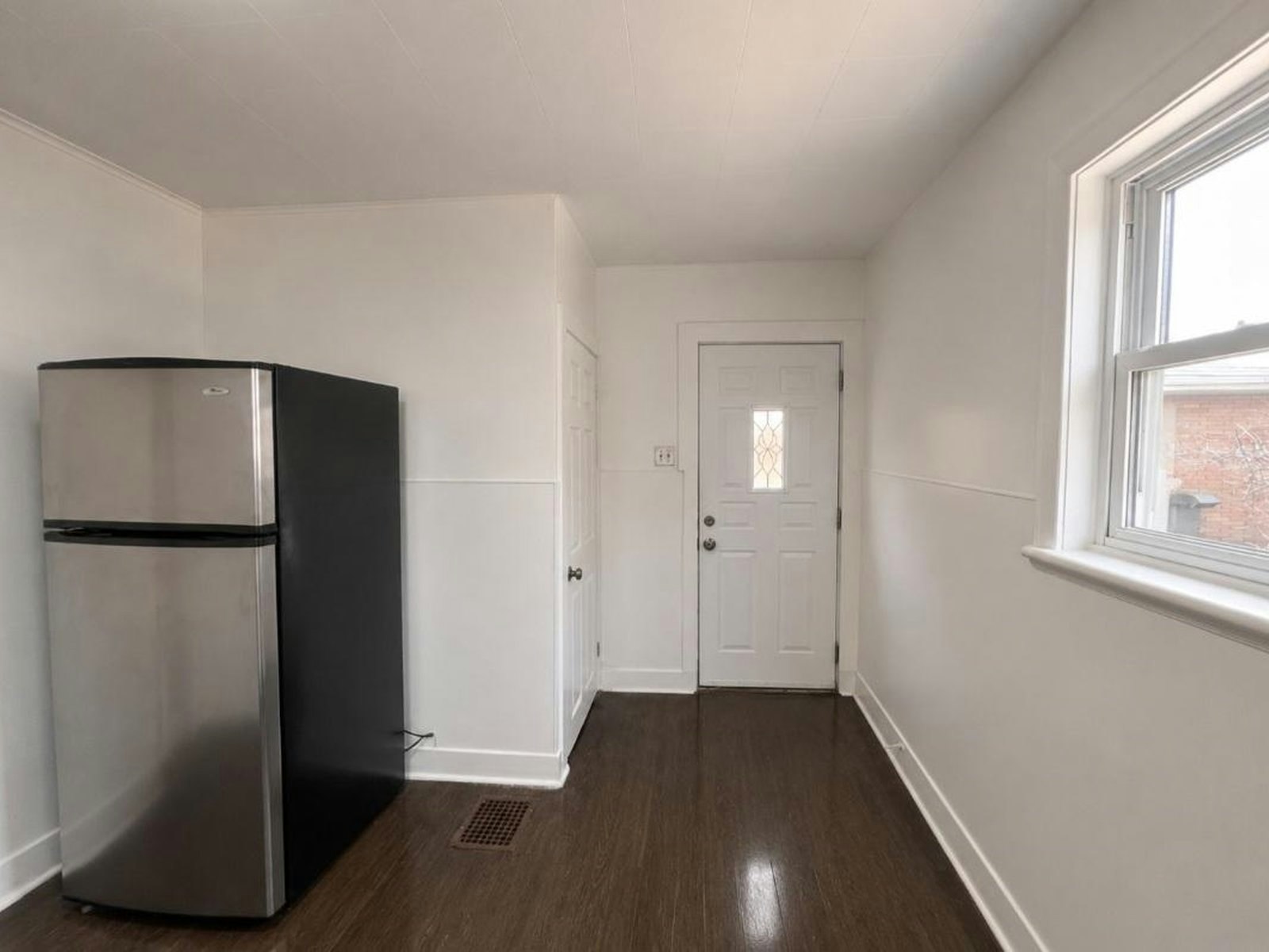 3 Bed-415 Eva Avenue, Greater Sudbury, ON, P3C 4N5 - 8