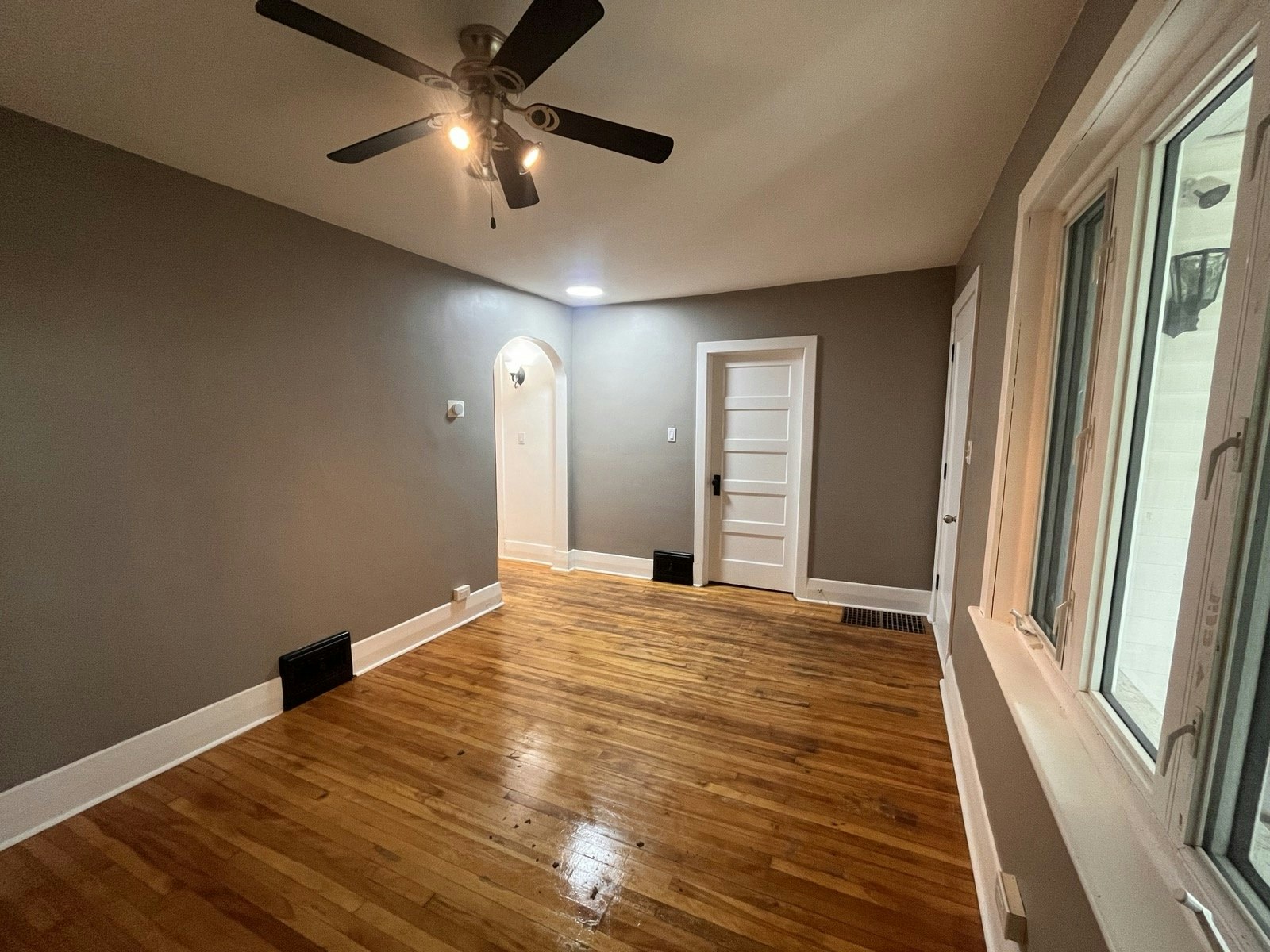3 Bed-415 Eva Avenue, Greater Sudbury, ON, P3C 4N5 - 4