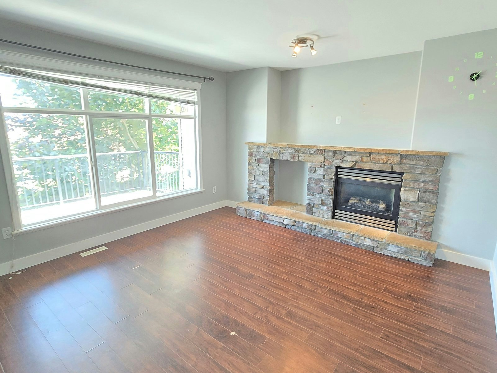 13-8881 Walters Street, Chilliwack, BC, V2P 8E9 - 4
