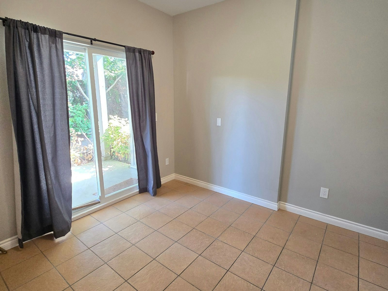 13-8881 Walters Street, Chilliwack, BC, V2P 8E9 - 9