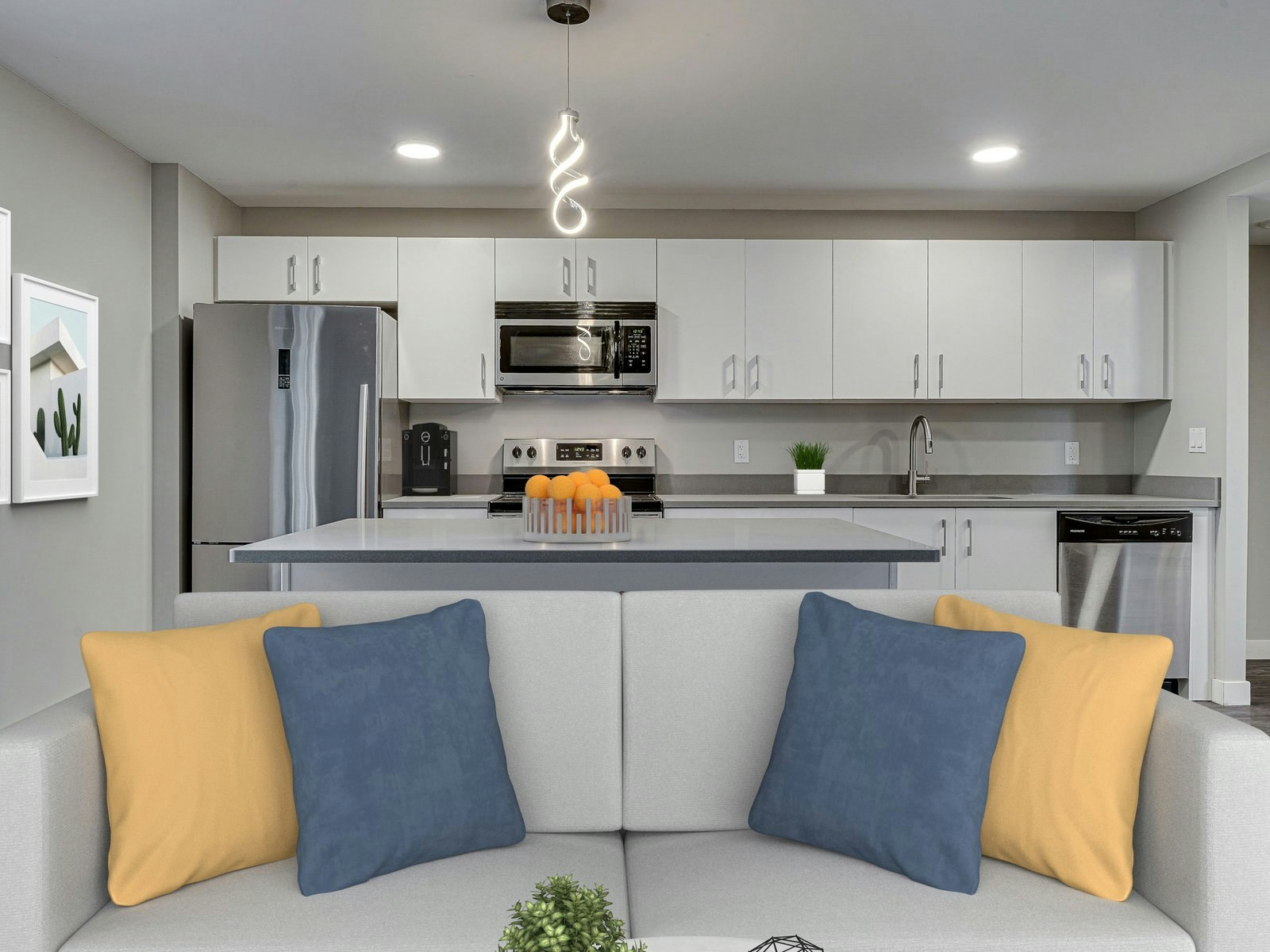 1Bed 1Bath-508 Main Street East, Saskatoon, SK, S7N 0C1