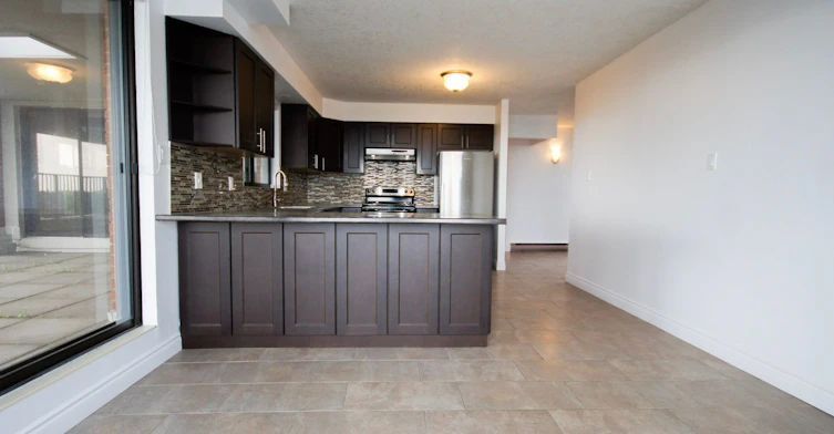 701-508 Beechwood Drive, Waterloo, ON, N2T 1H3 - 18