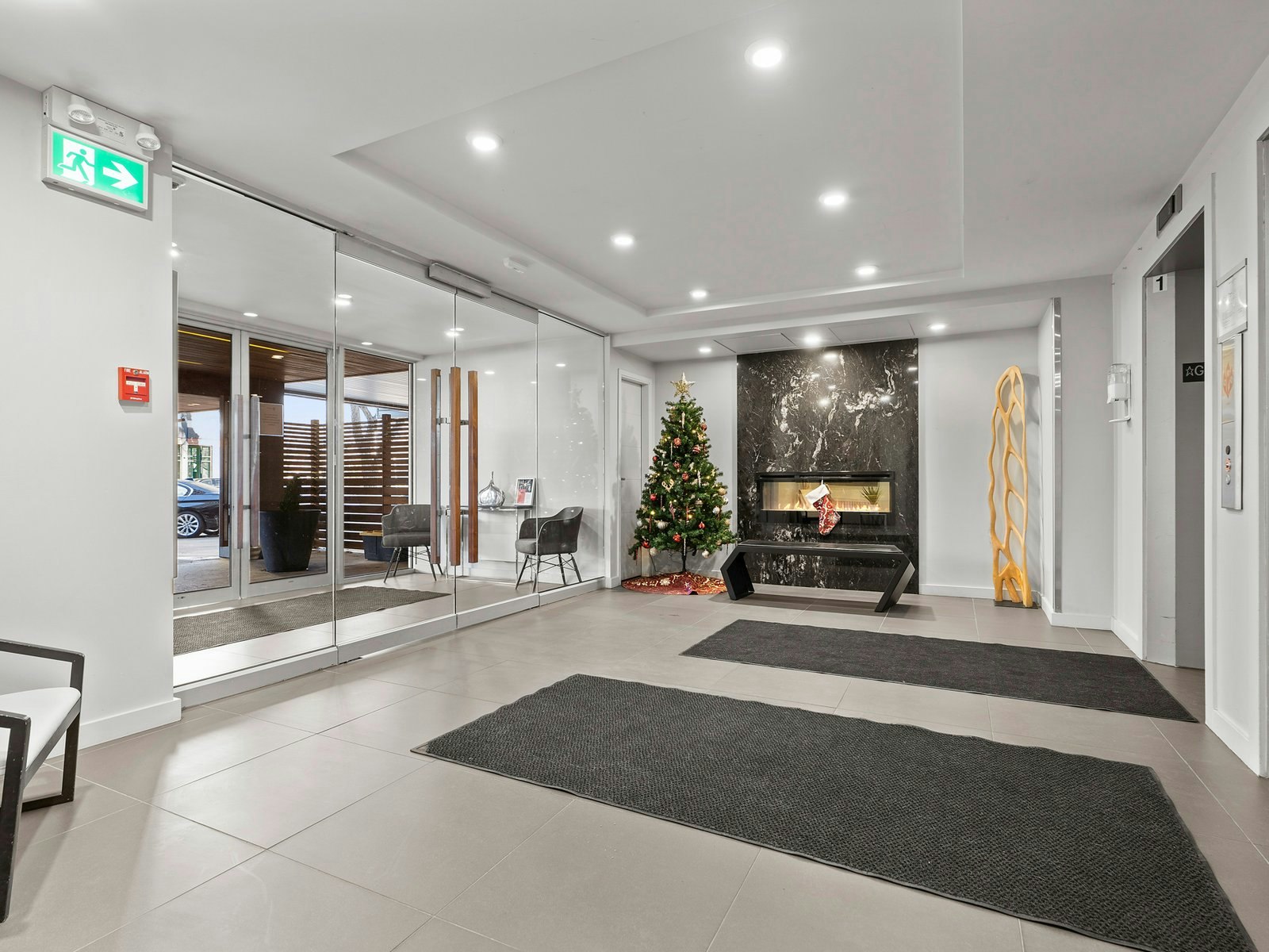 1 Bedroom + Den-640 Main Street, Saskatoon, SK, S7H 0J7 - 18