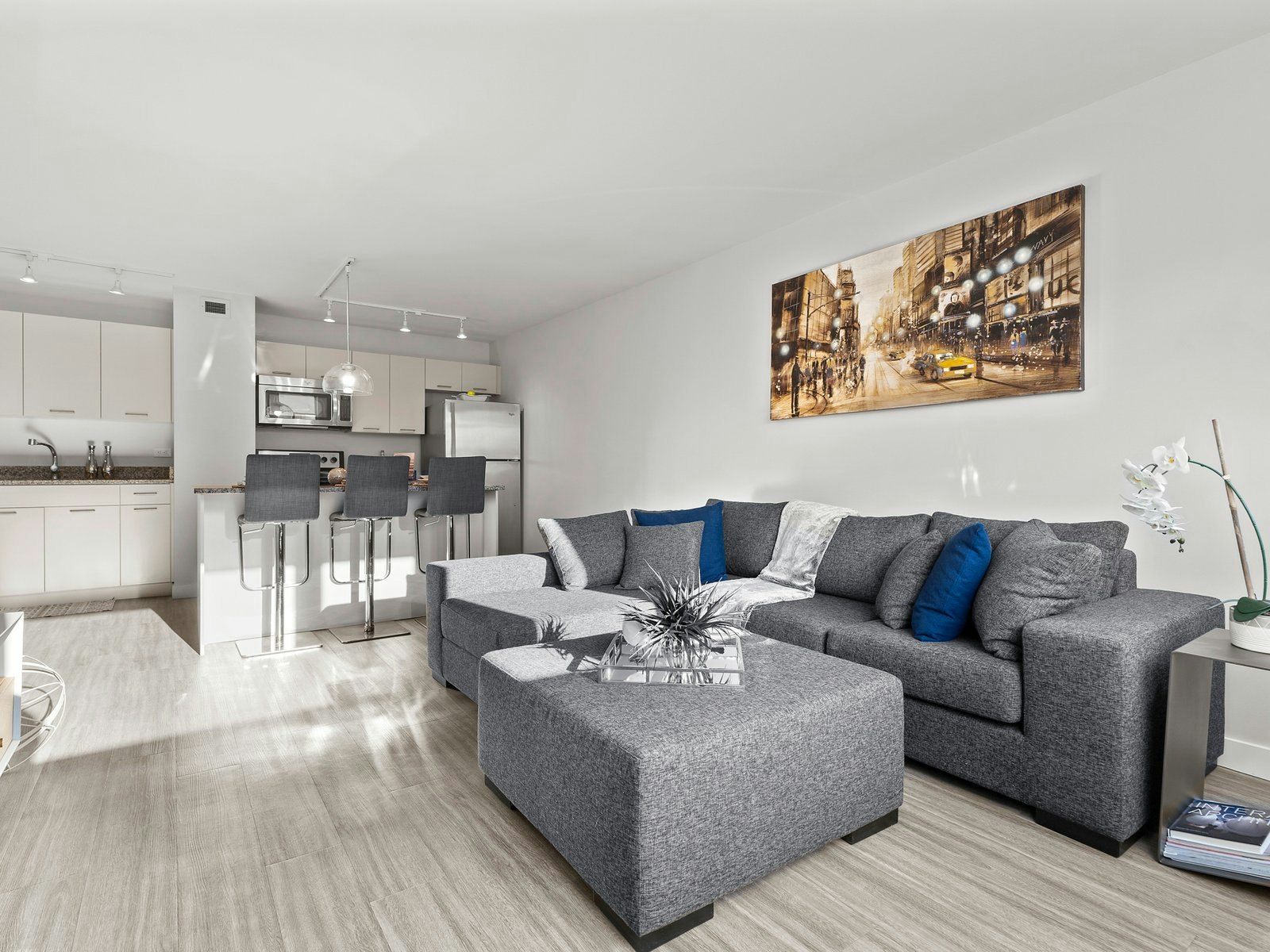 1 Bedroom + Den-640 Main Street, Saskatoon, SK, S7H 0J7 - 10