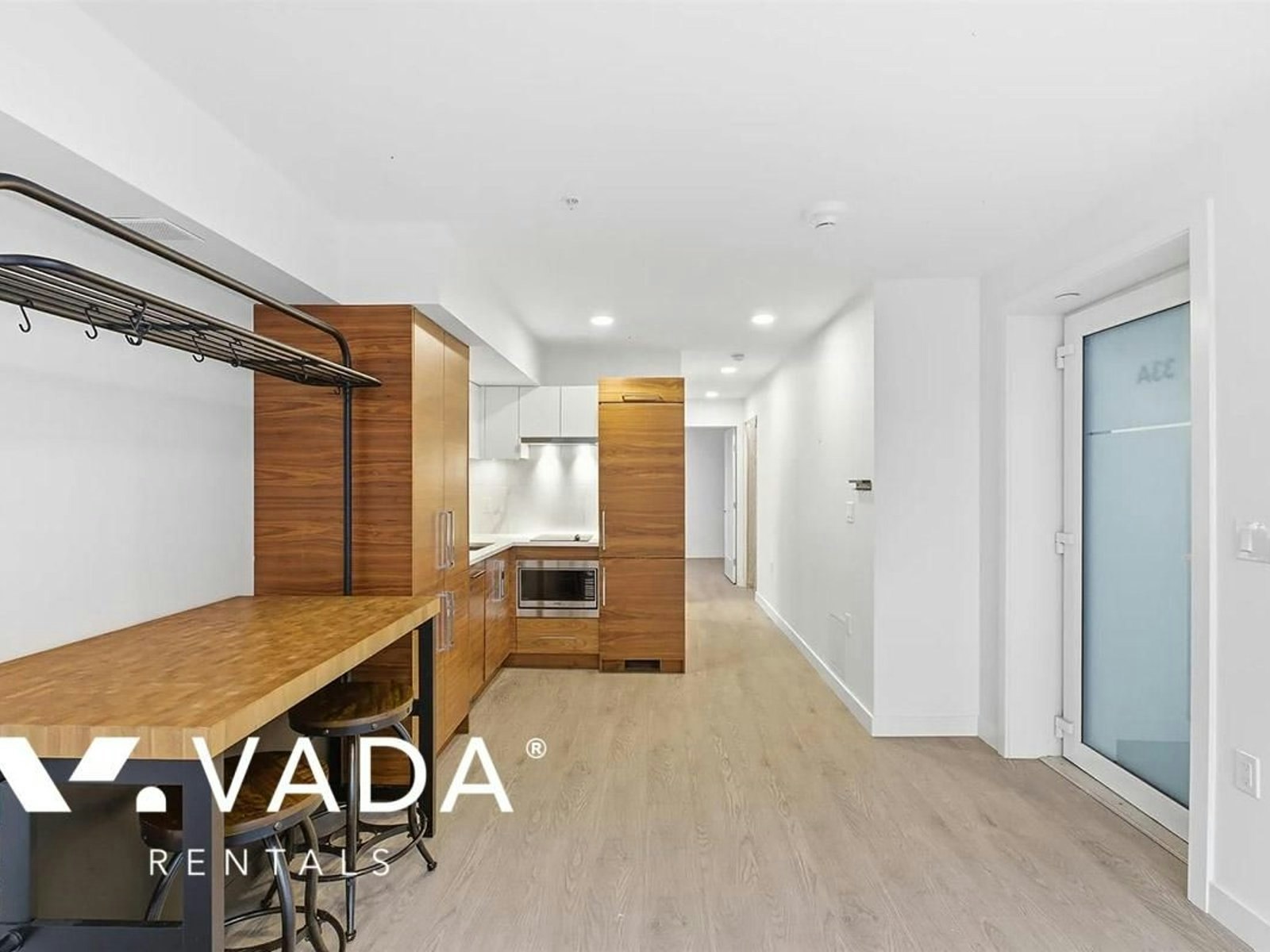 33A-720 East 3rd Street, North Vancouver, BC, V7L 0G7 - 3