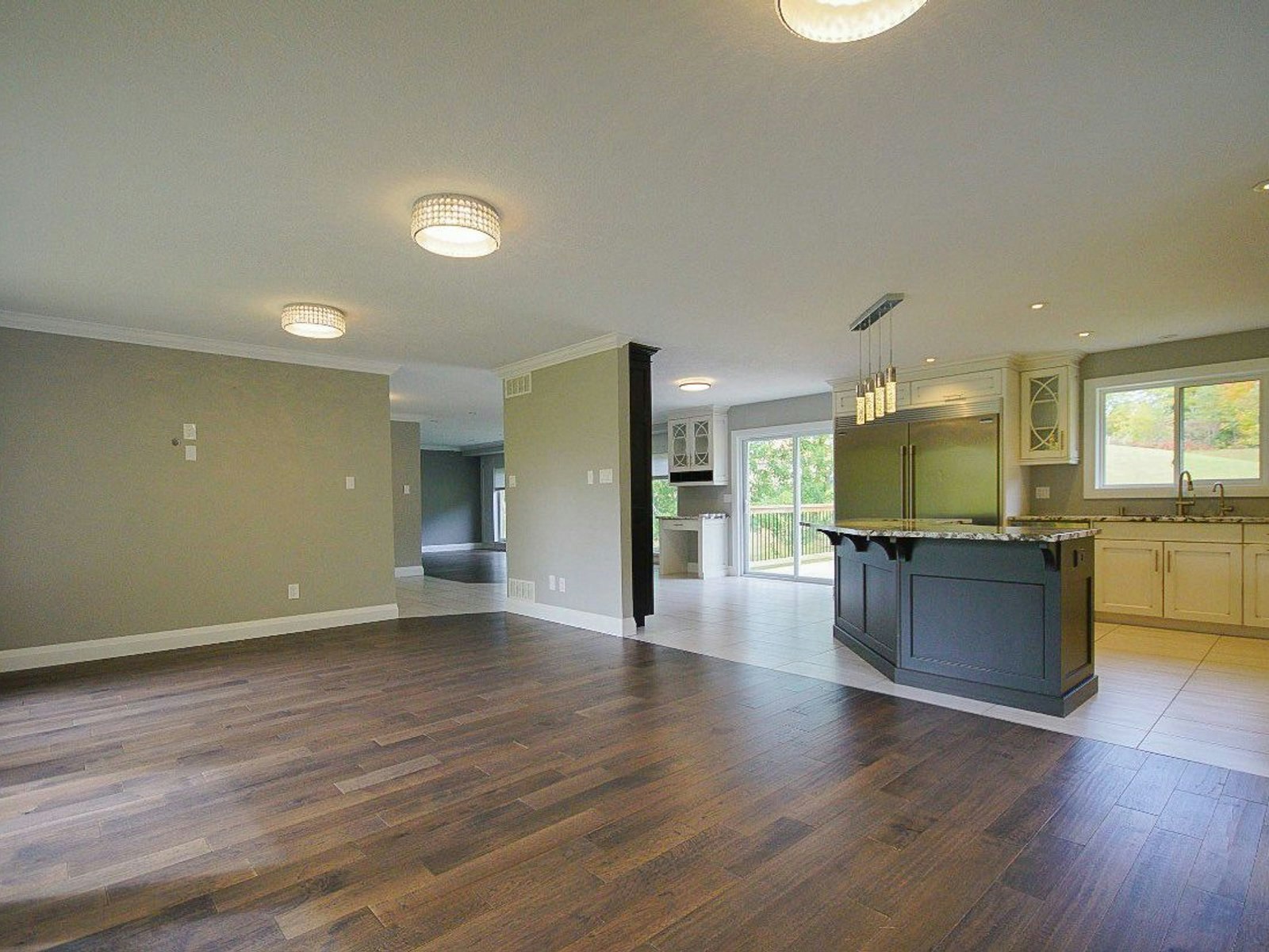 Main-430 New Dundee Road, Kitchener, ON, N2P 2N7 - 2