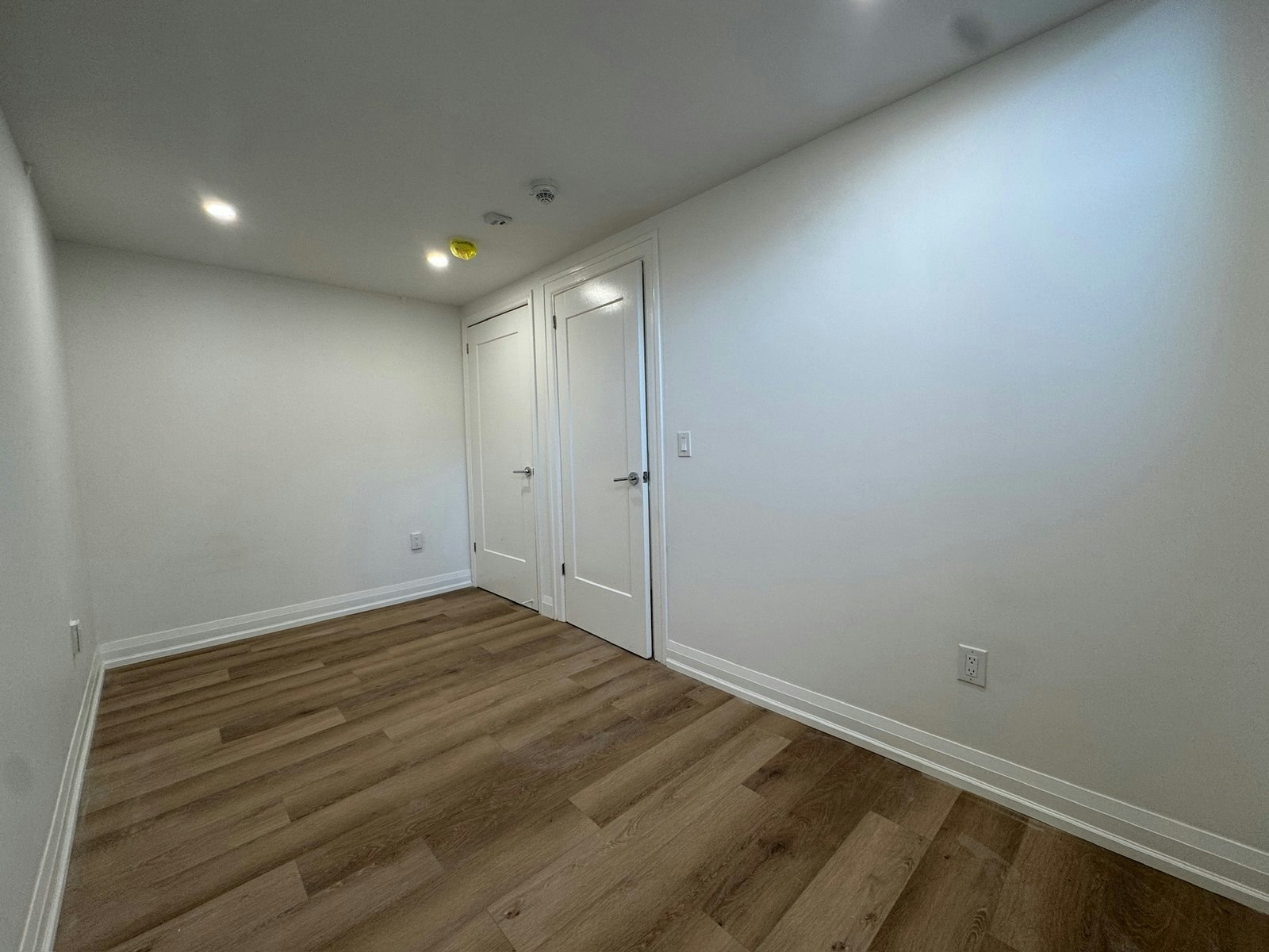 12-74 Shepherd Street West, Windsor, ON, N8X 1B9 - 11