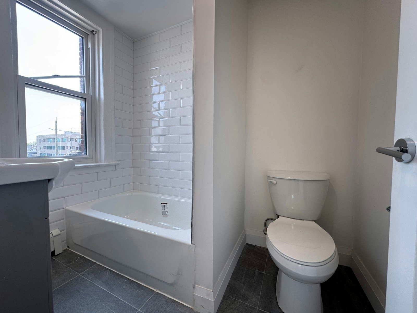 12-74 Shepherd Street West, Windsor, ON, N8X 1B9 - 21