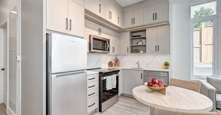 1 Bed + Den-415 Duke Street W, Kitchener, ON, N2H 0E6 - 26