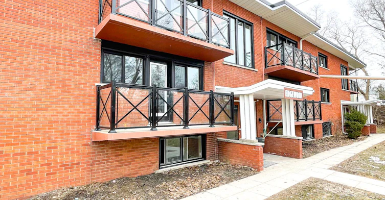 70-43 Montrose Avenue, Kitchener, ON, N2M 1Y1