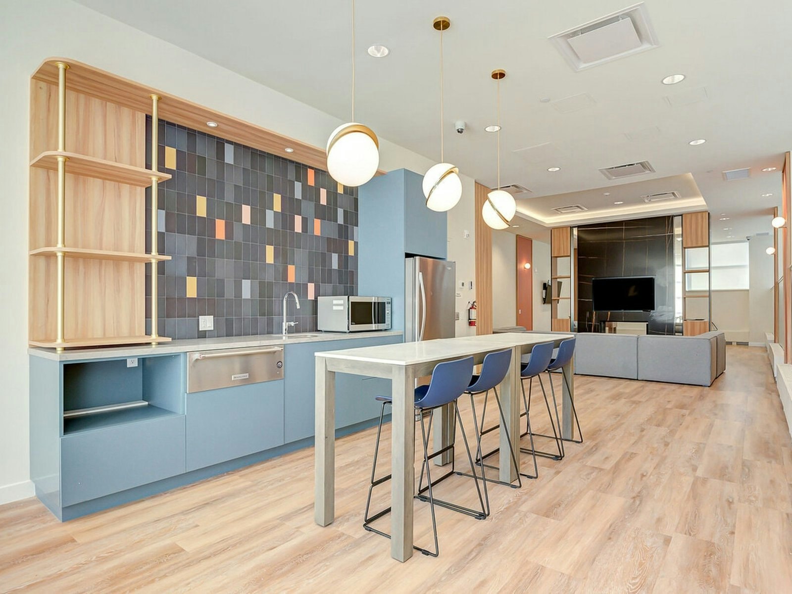 2 Bedroom-63 Scott Street, Kitchener, ON, N2H 0C3 - 28