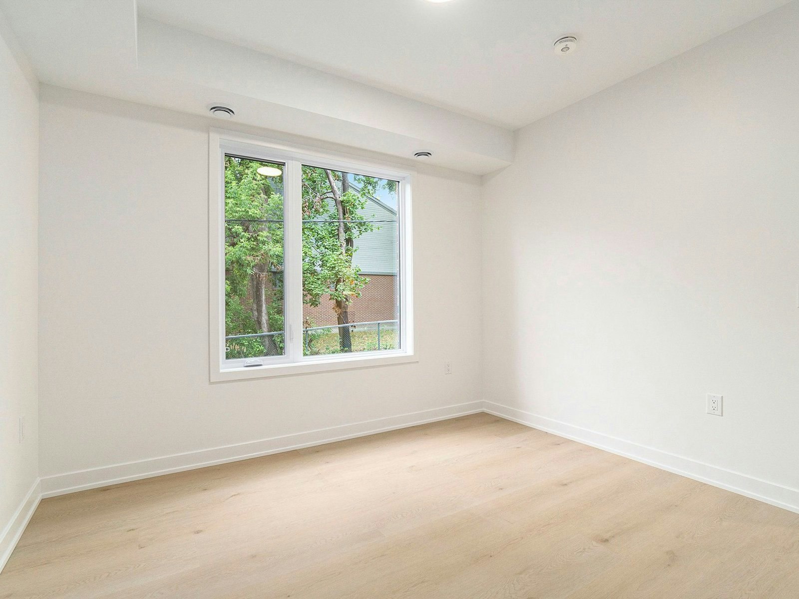 8-373 Iberville Street, Ottawa, ON, K1L 6G1 - 7