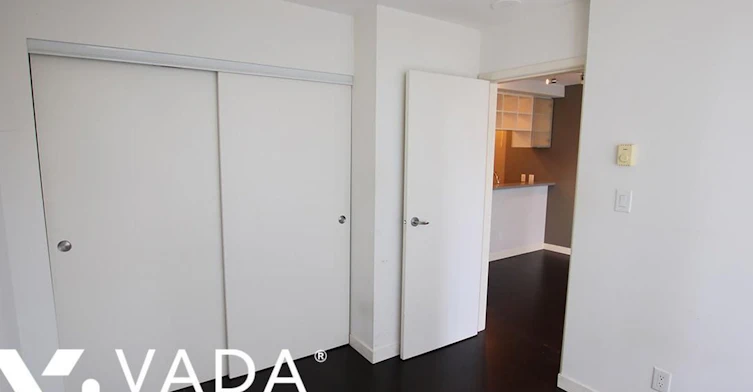 1703-939 Expo Boulevard, Vancouver, BC, V6Z 3G7 - 6
