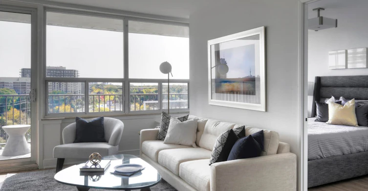 One Bedroom-289 The Kingsway, Toronto, ON, M9A 3T9