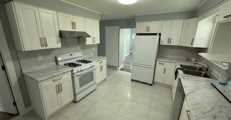 BSMT-33656 Grace Avenue, Abbotsford, BC, V4X 1T7 - 9