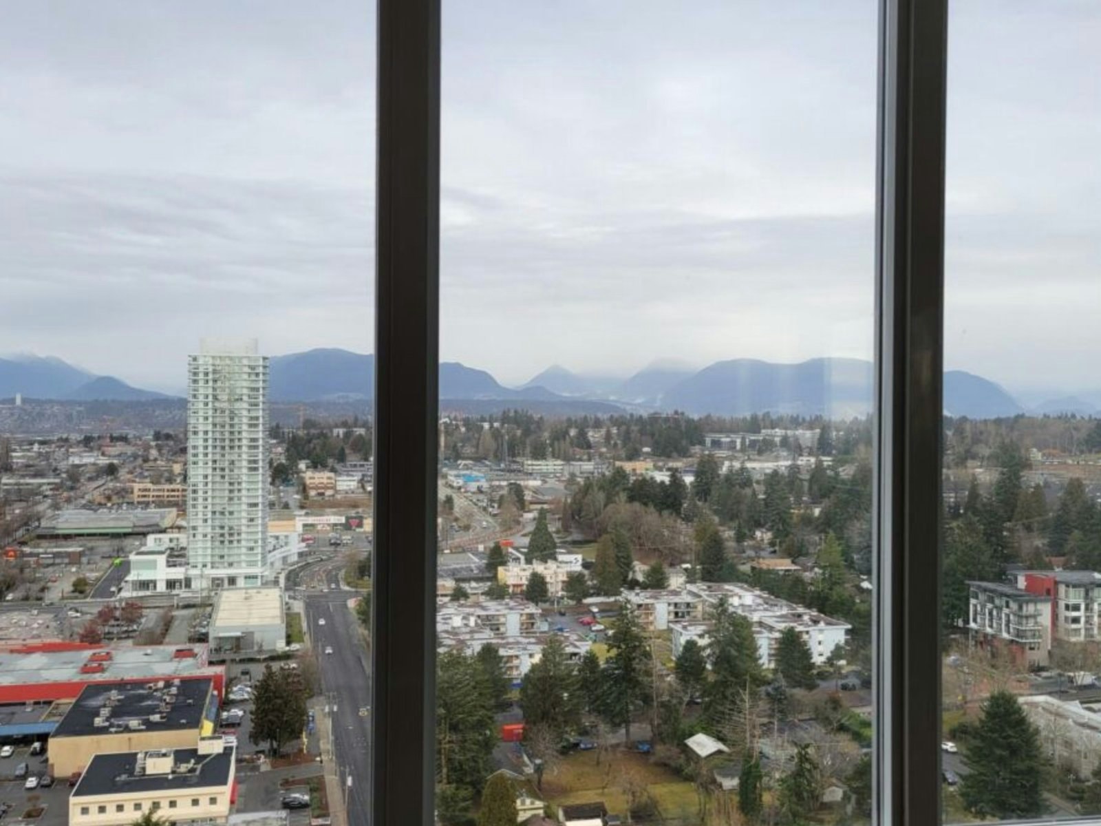 2607-13688 100 Avenue, Surrey, BC, V3T 0G5 - 13