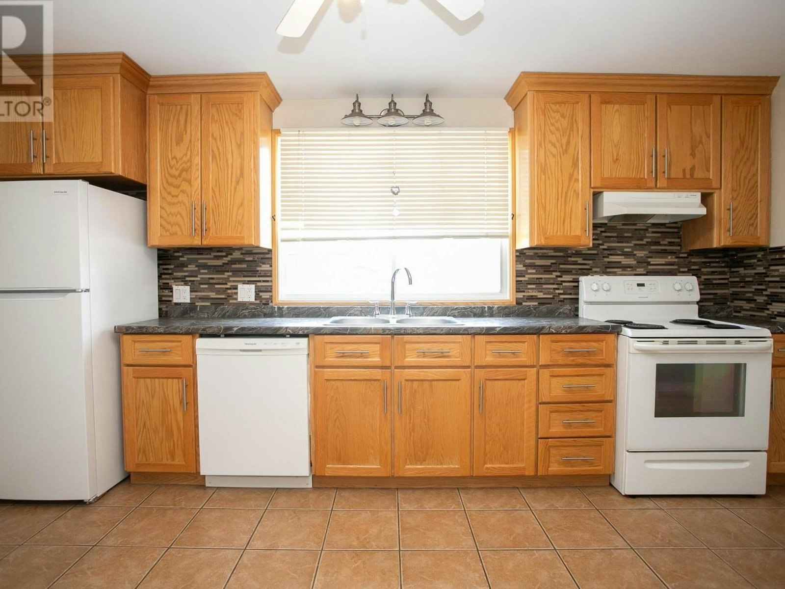 B-84 Wallace Terrace, Sault Ste. Marie, ON, P6C 1K3 - 14